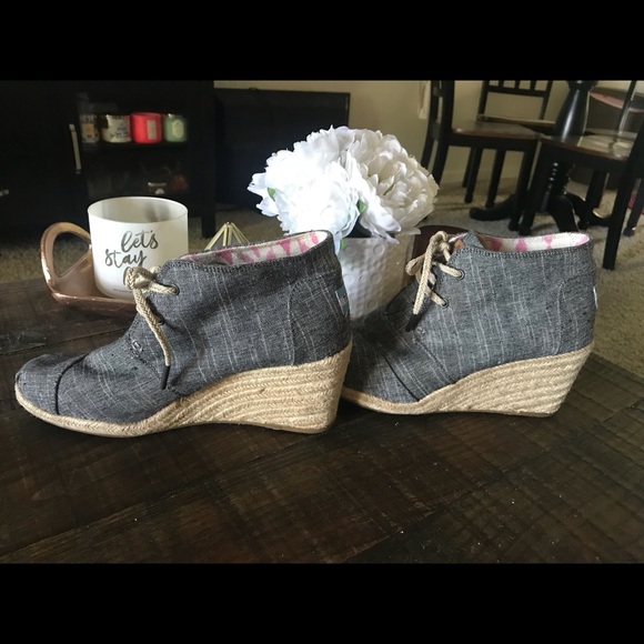 TOMS wedge booties - Picture 3 of 8